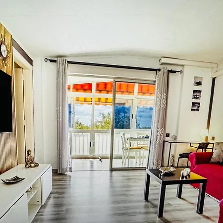 Laurent Apartment